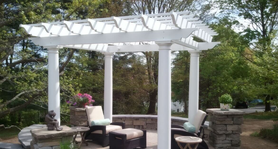 Wall-Mounted vs. Freestanding Pergolas: Which To Choose