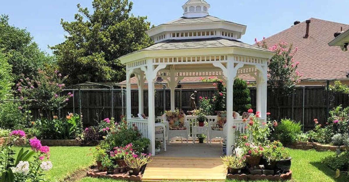 11 Creative Ways To Decorate the Inside of Your Gazebo
